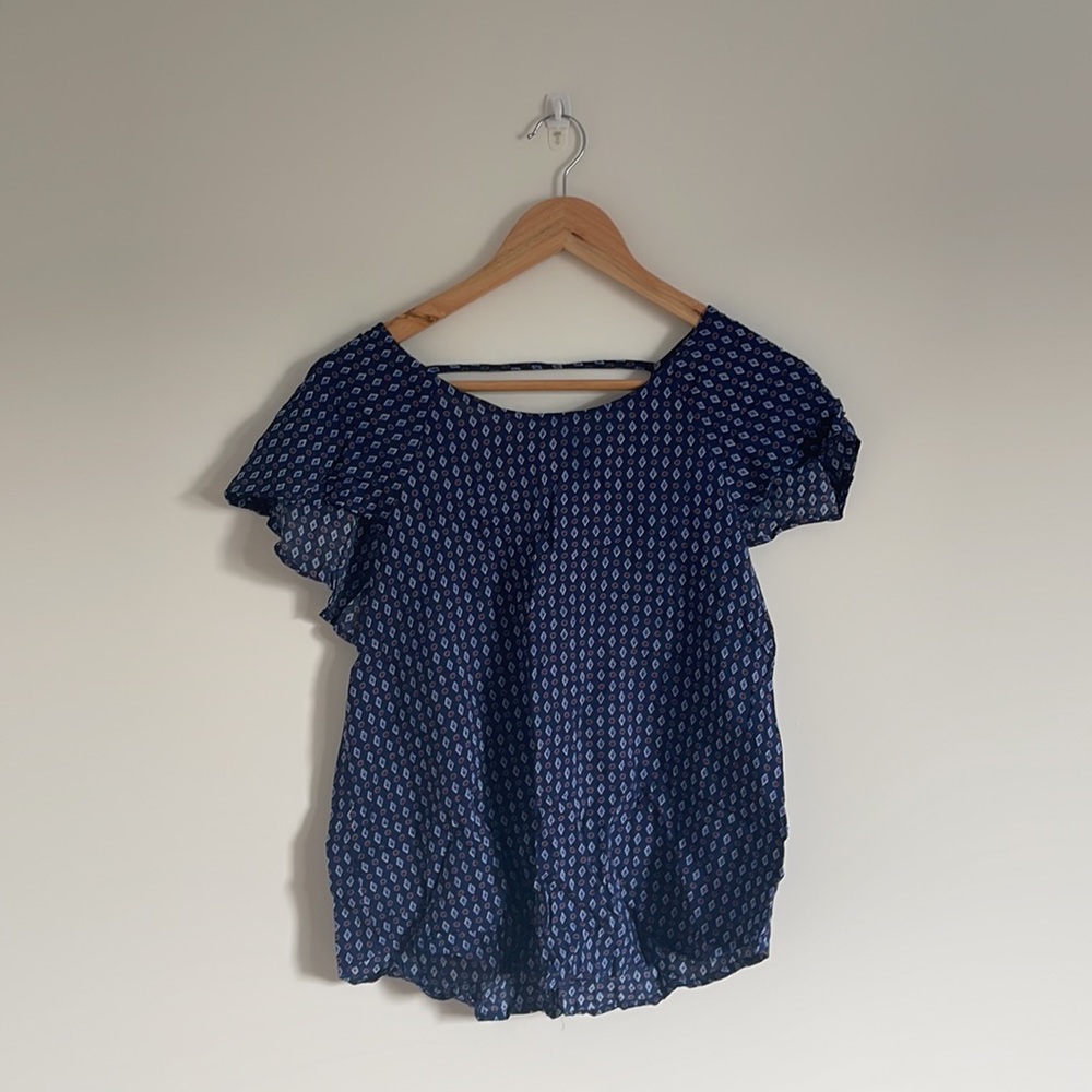 🔵Patterned Flowy Blouse
